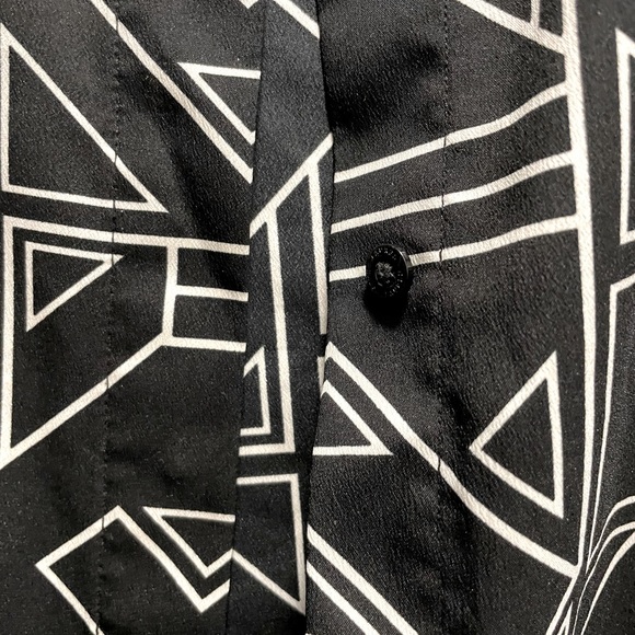 Lauren by Ralph Lauren geometric top - Picture 3 of 4